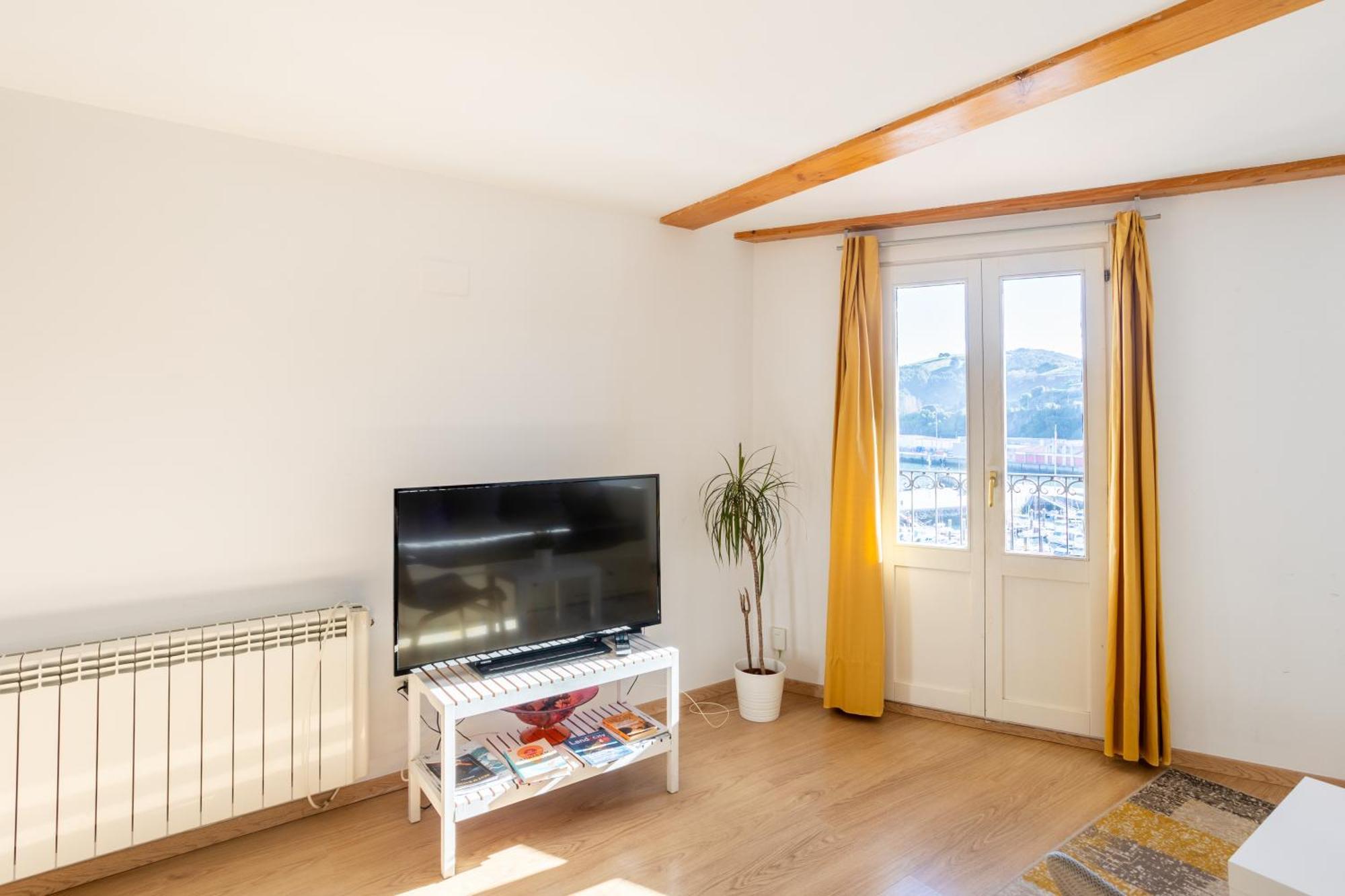 Apartamentos Bermeo, Museoa Екстериор снимка